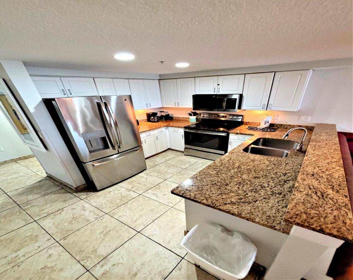 2 Bedroom Direct Oceanfront Wyndham Ocean Walk Daytona Beach 2226-0 Exterior foto